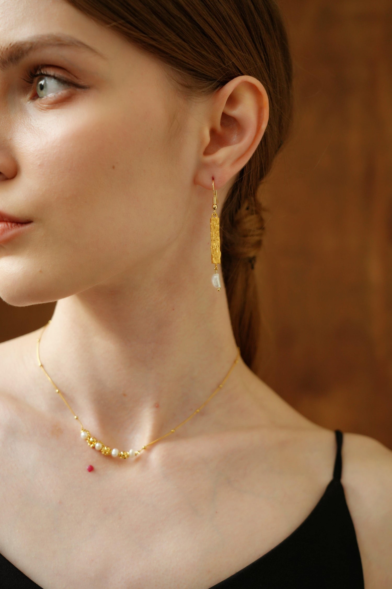 18k Textured Gold Pearl Drop Earrings - Artsory