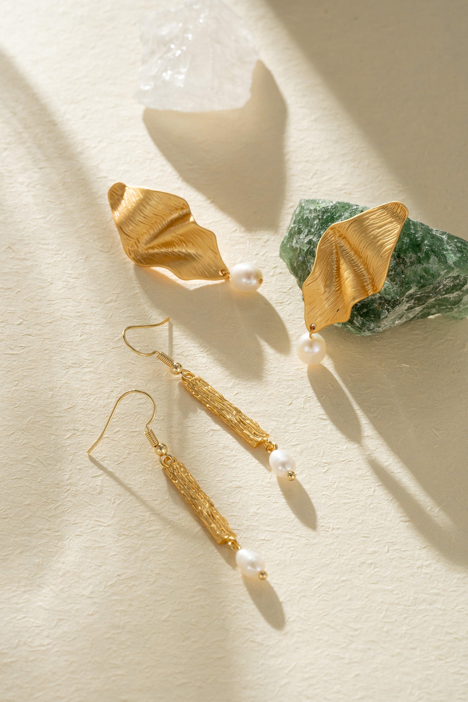 18k Textured Gold Pearl Drop Earrings - Artsory