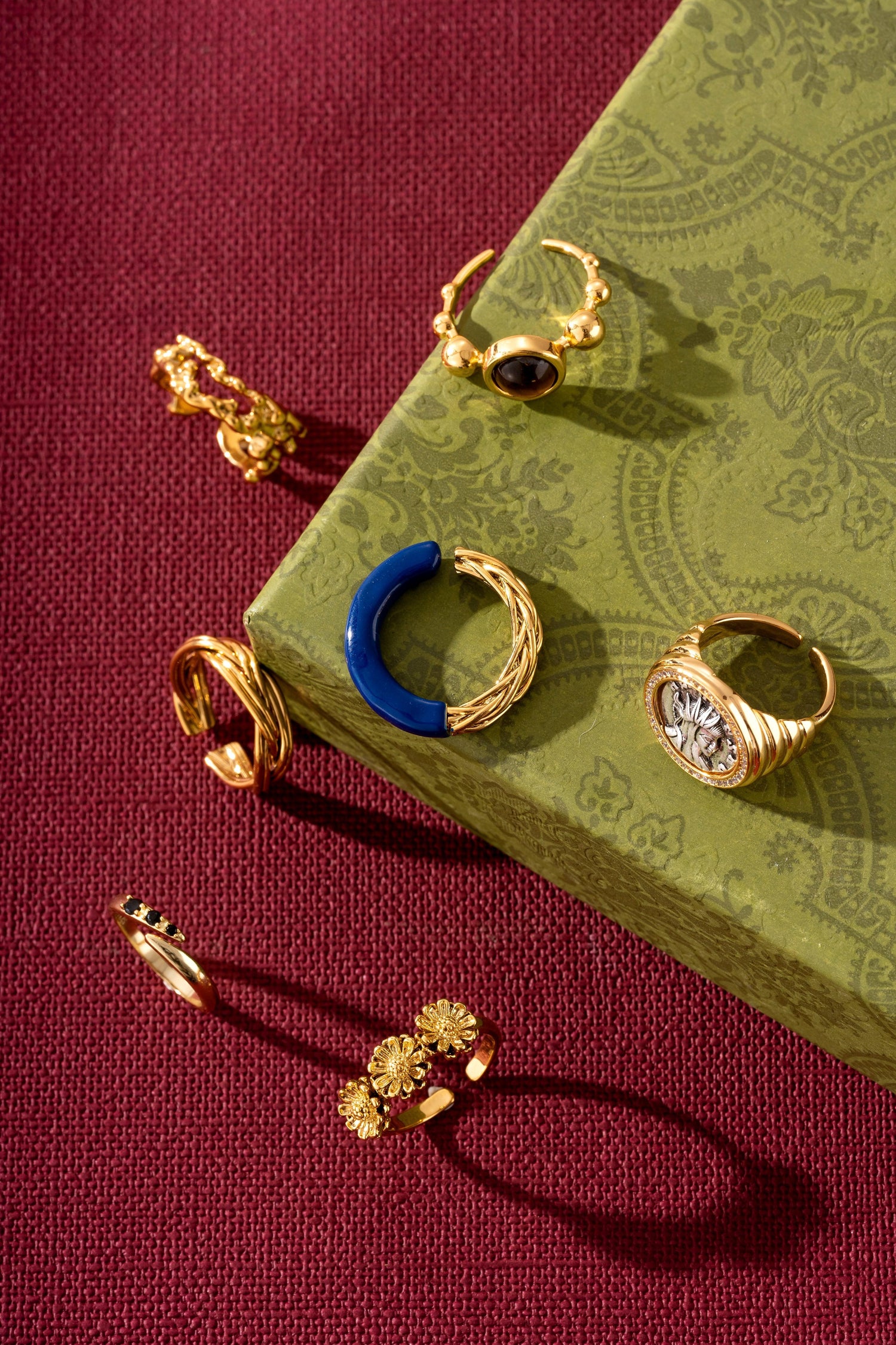 Noir Gemstone 18K Gold Ring - Artsory