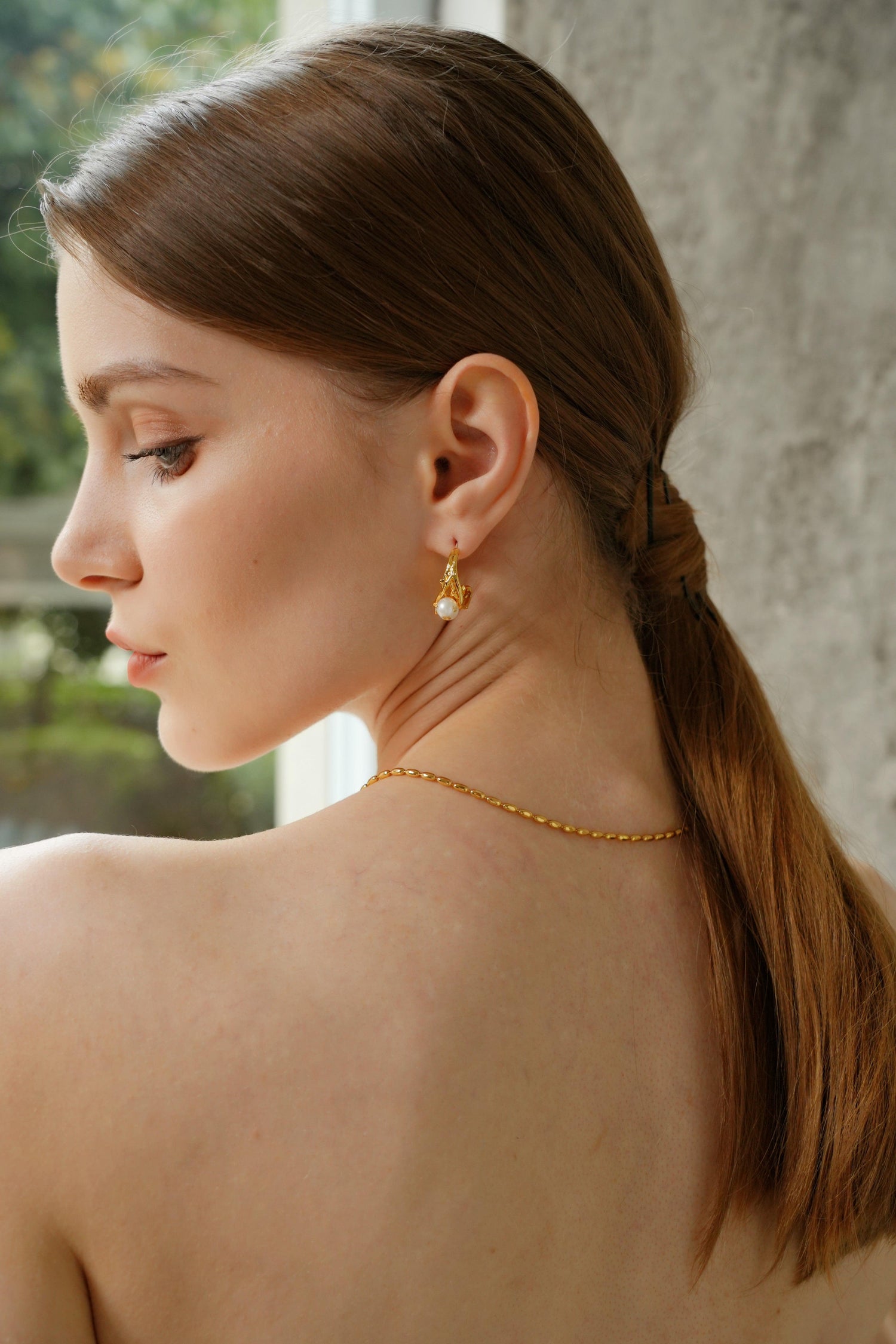 Anuket 18k Gold C Hoop Earrings - Artsory