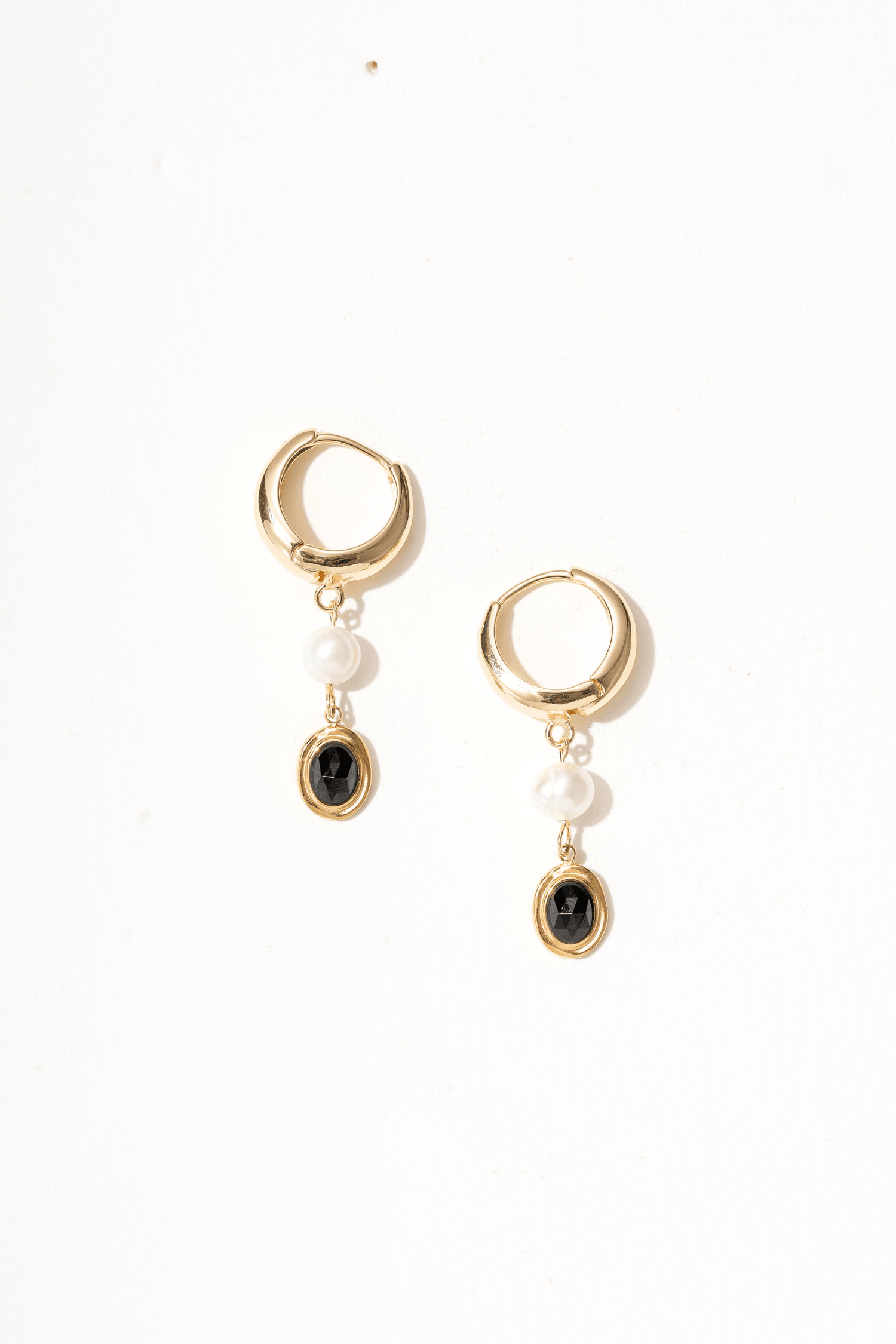 Cassian Pearl with Black Agate Drop Earrings - Artsory