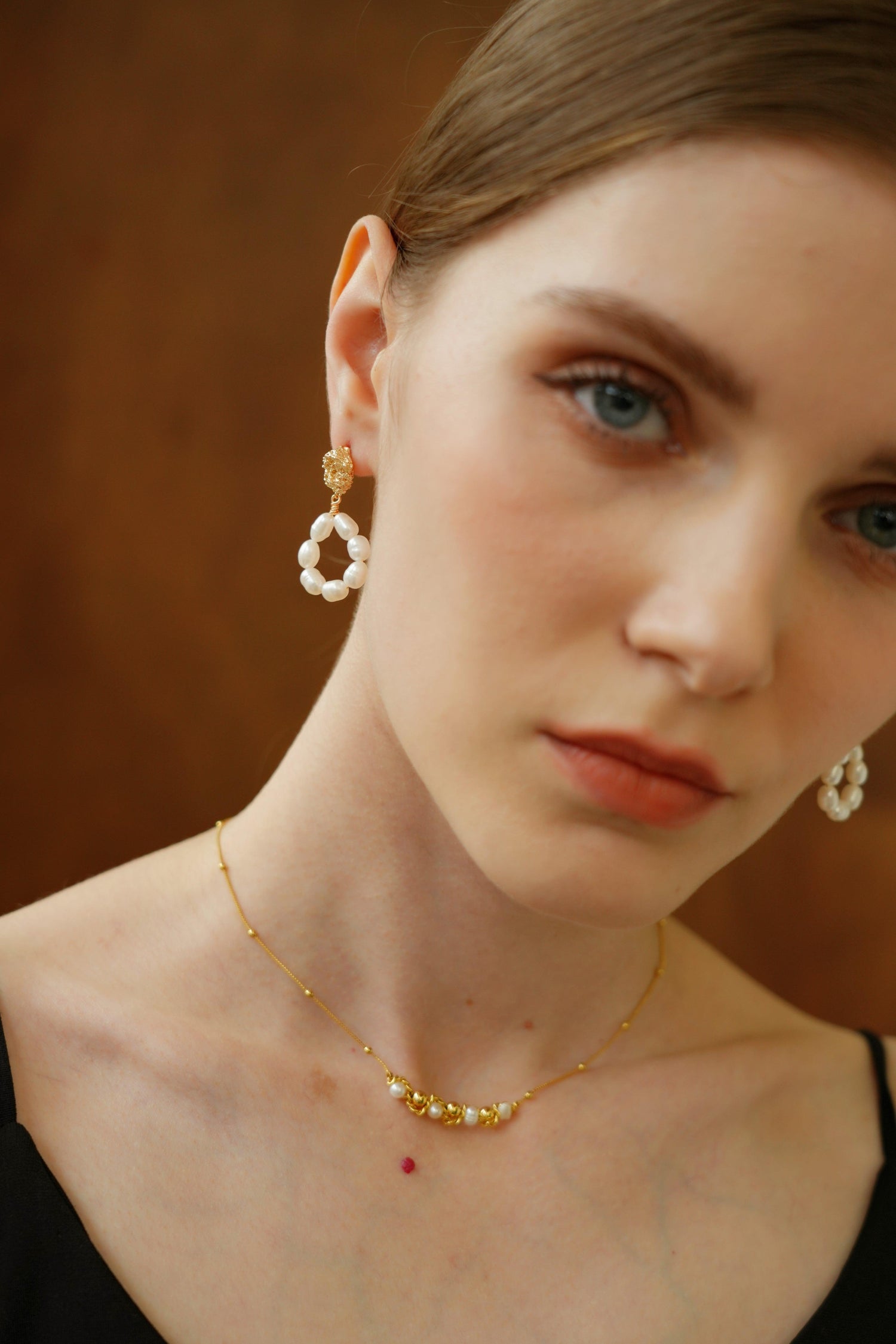 Elysia Pearl Hoop Earrings - Artsory