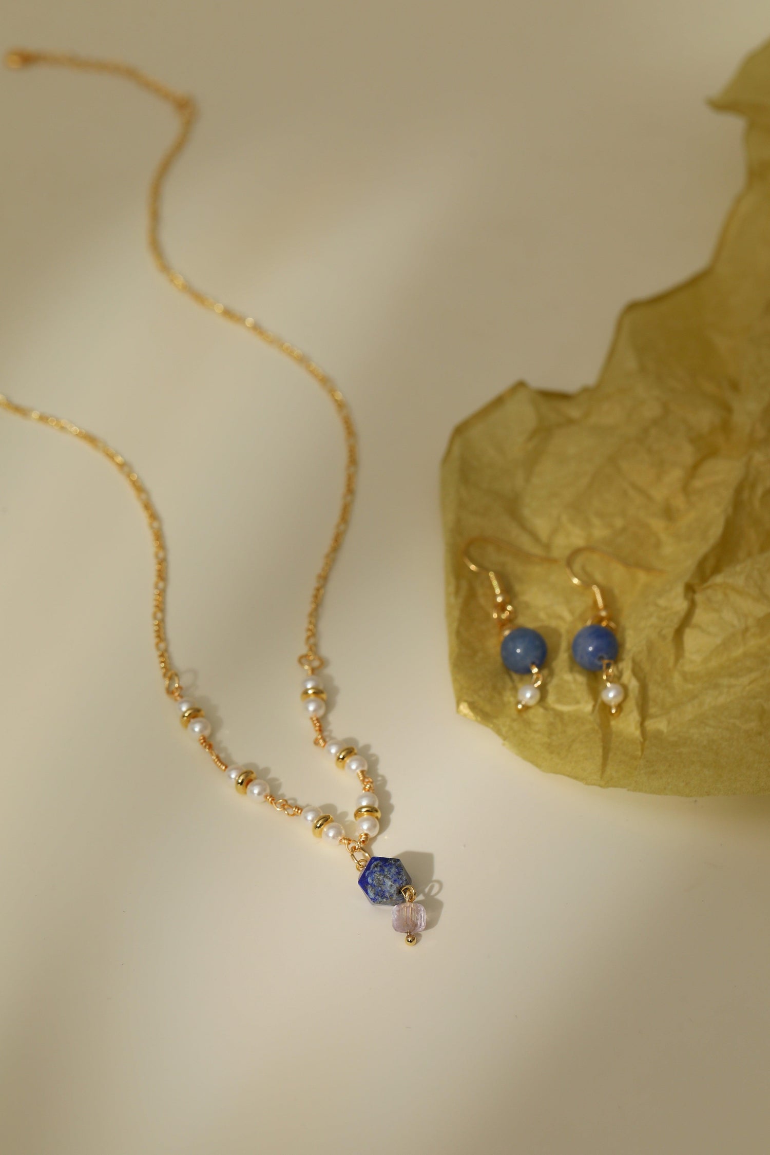 Selene Tiny Pearl Drop Earrings - Artsory