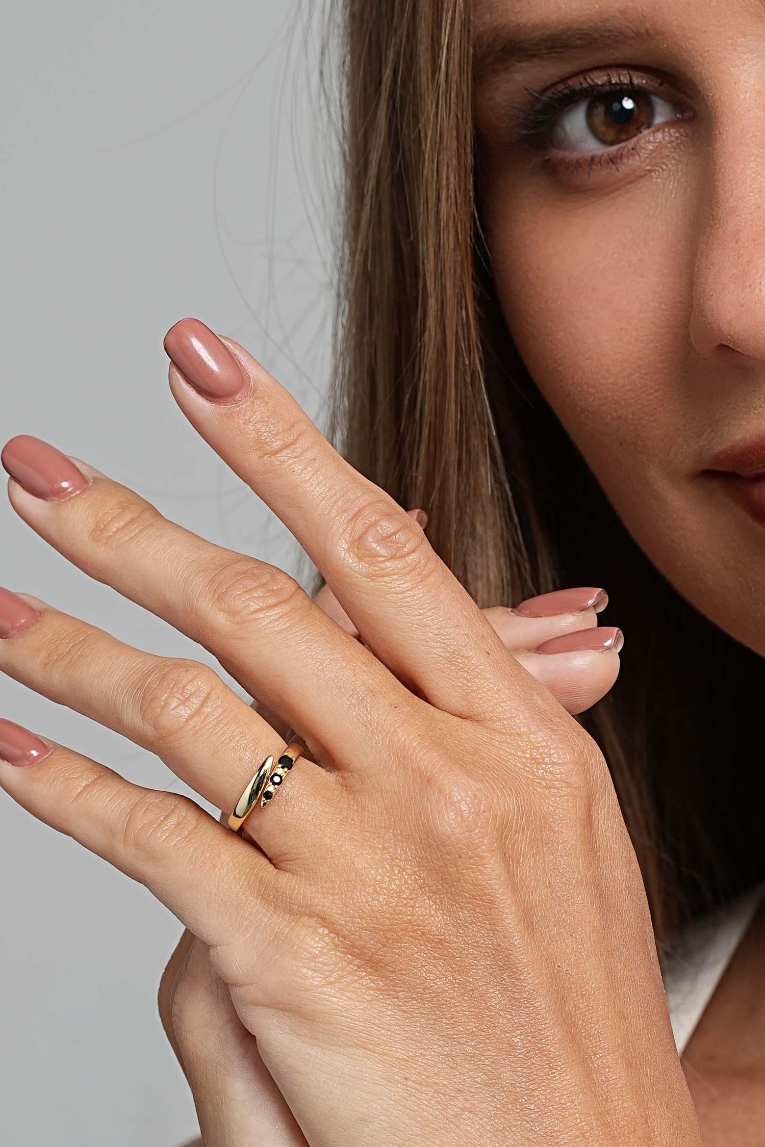 Noir Gemstone 18K Gold Ring - Artsory