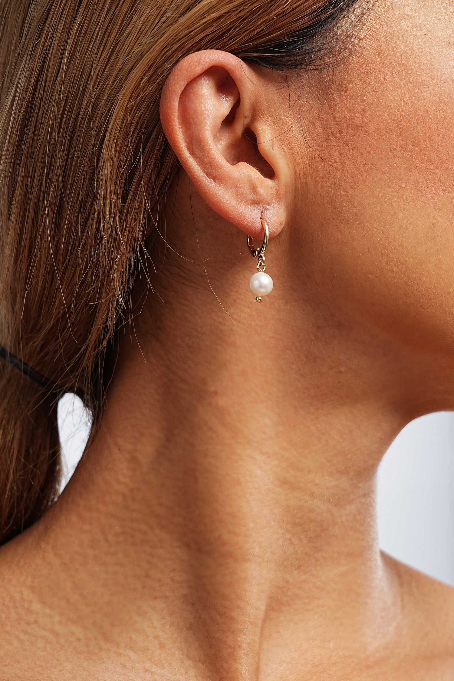 Pearl Drop Huggie Earrings - Artsory