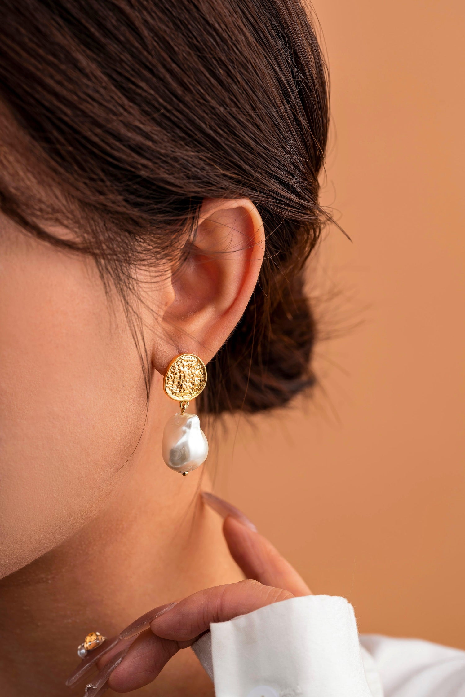 Pearl Radiance 14K Gold Earring - Artsory