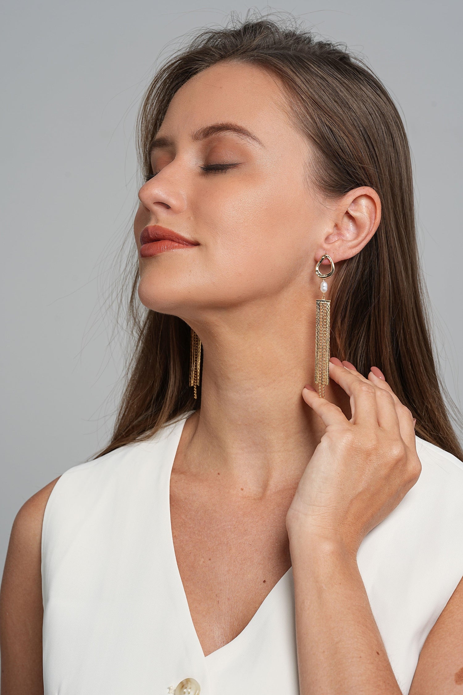 Pearl and 18K Gold Tassel Earrings - Artsory