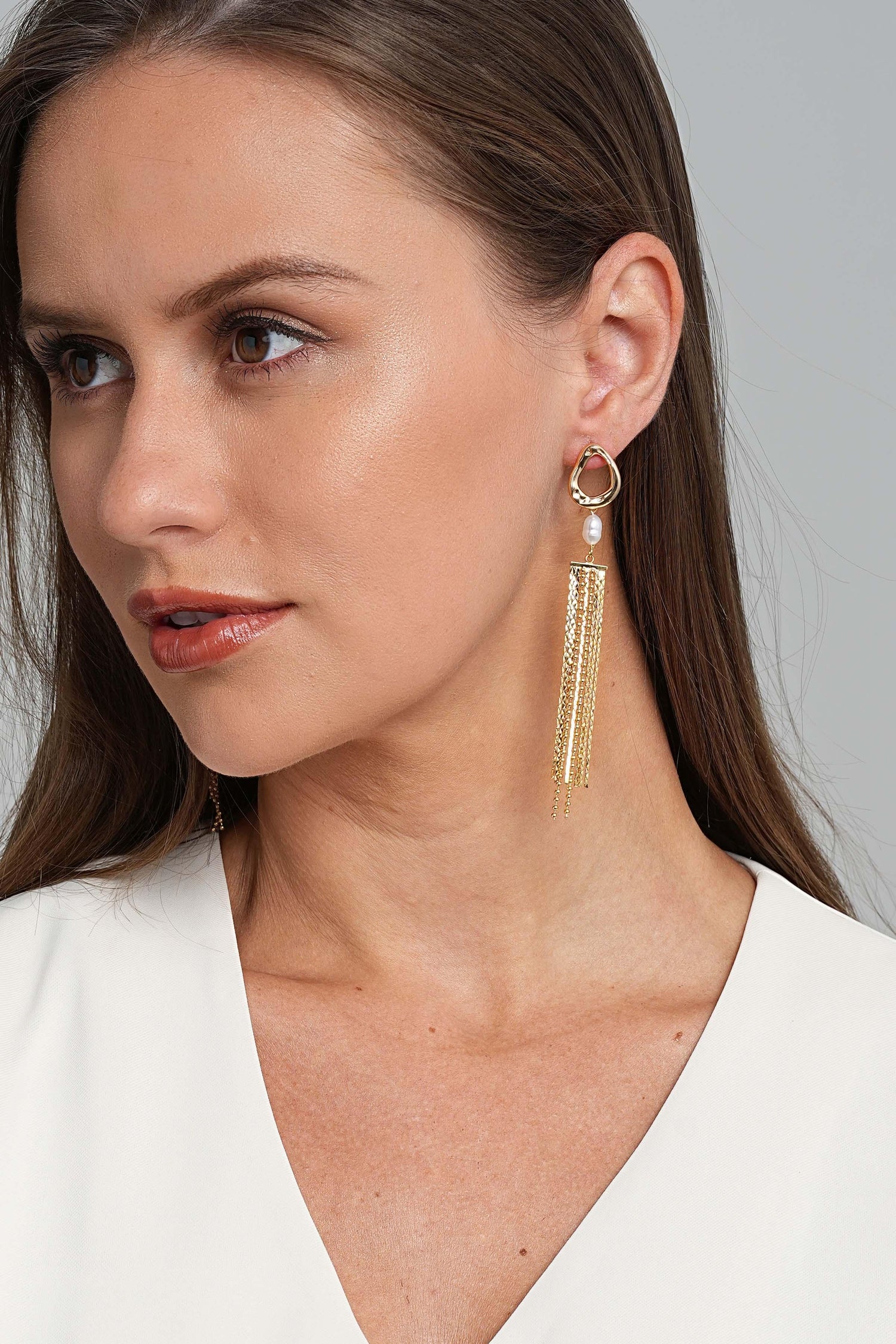 Pearl and 18K Gold Tassel Earrings - Artsory