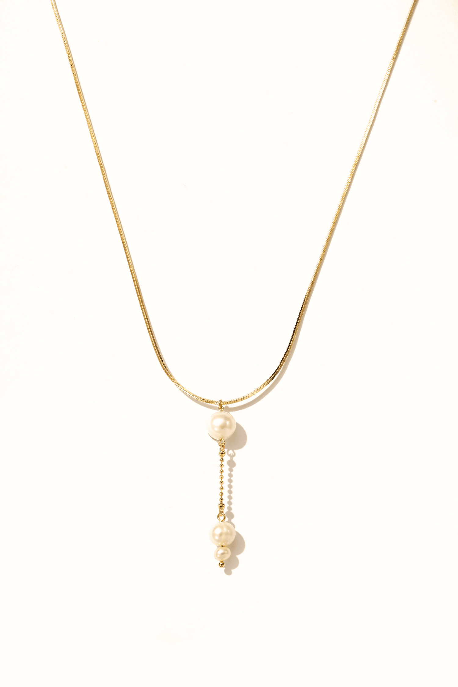 Remi Pearl Drop Snake Chain Necklace - Artsory