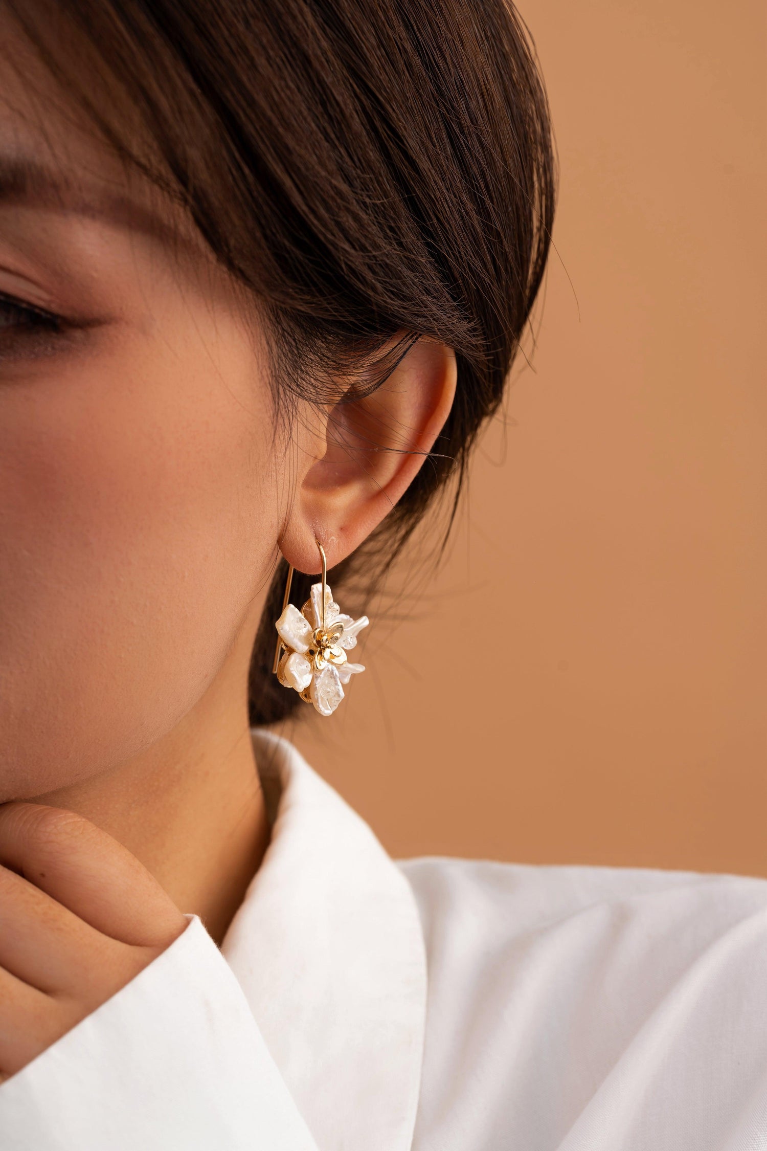 Thessalara Pearl 18k Gold Earrings - Artsory