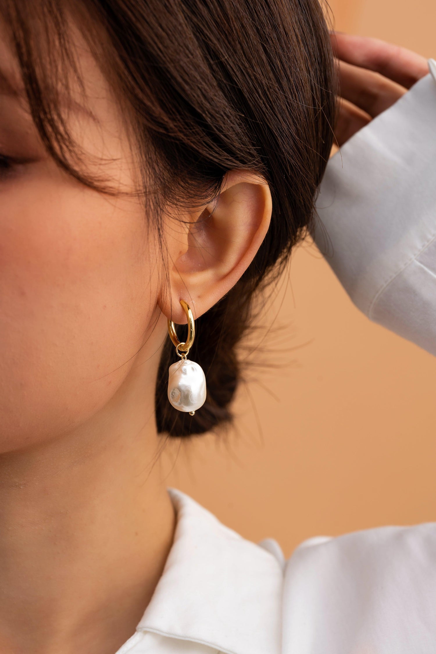 Timeless Pearl 14k Gold Drop Earrings - Artsory