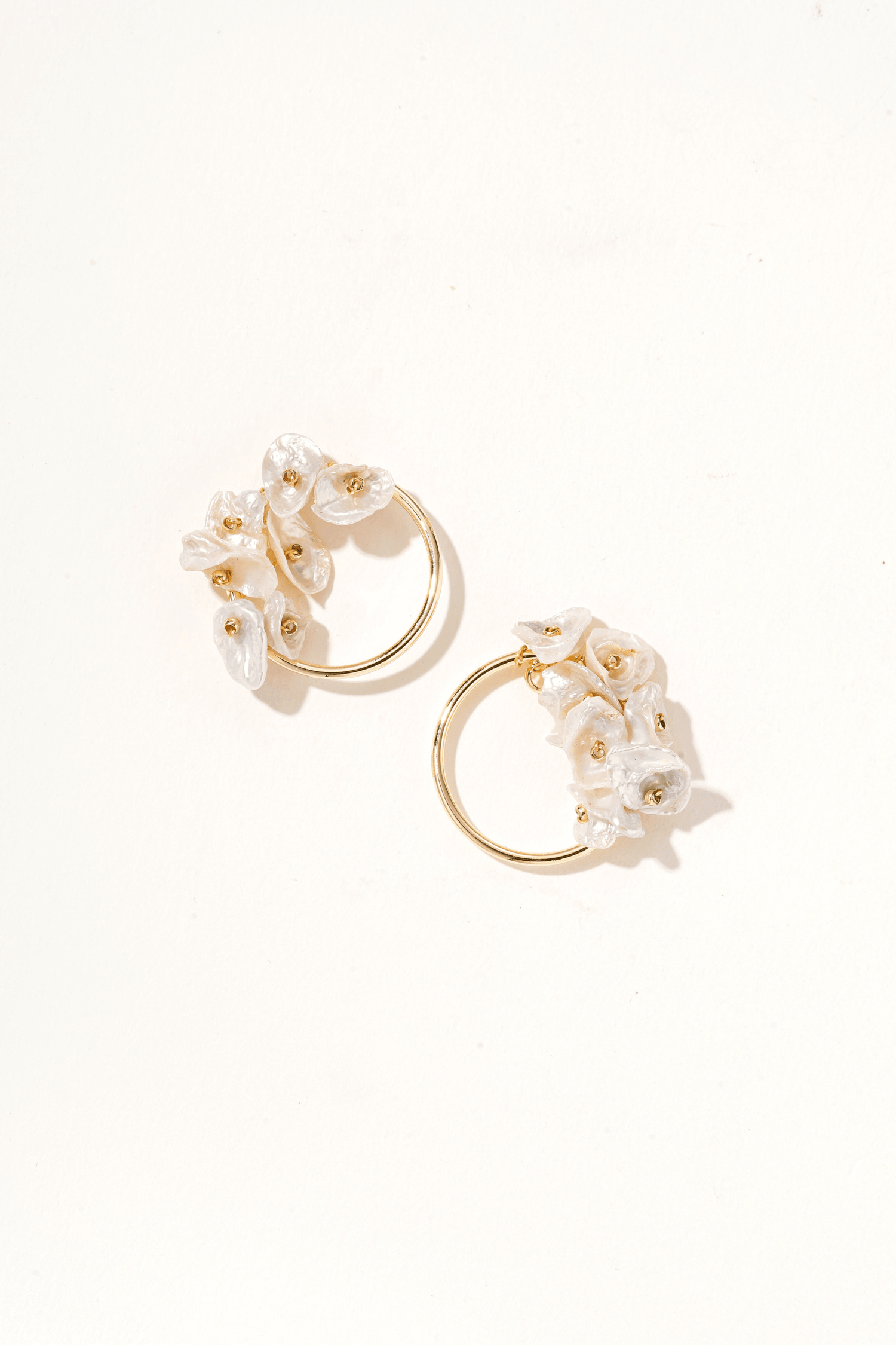 Vesperine Keshi Pearl Hoop Earrings - Artsory