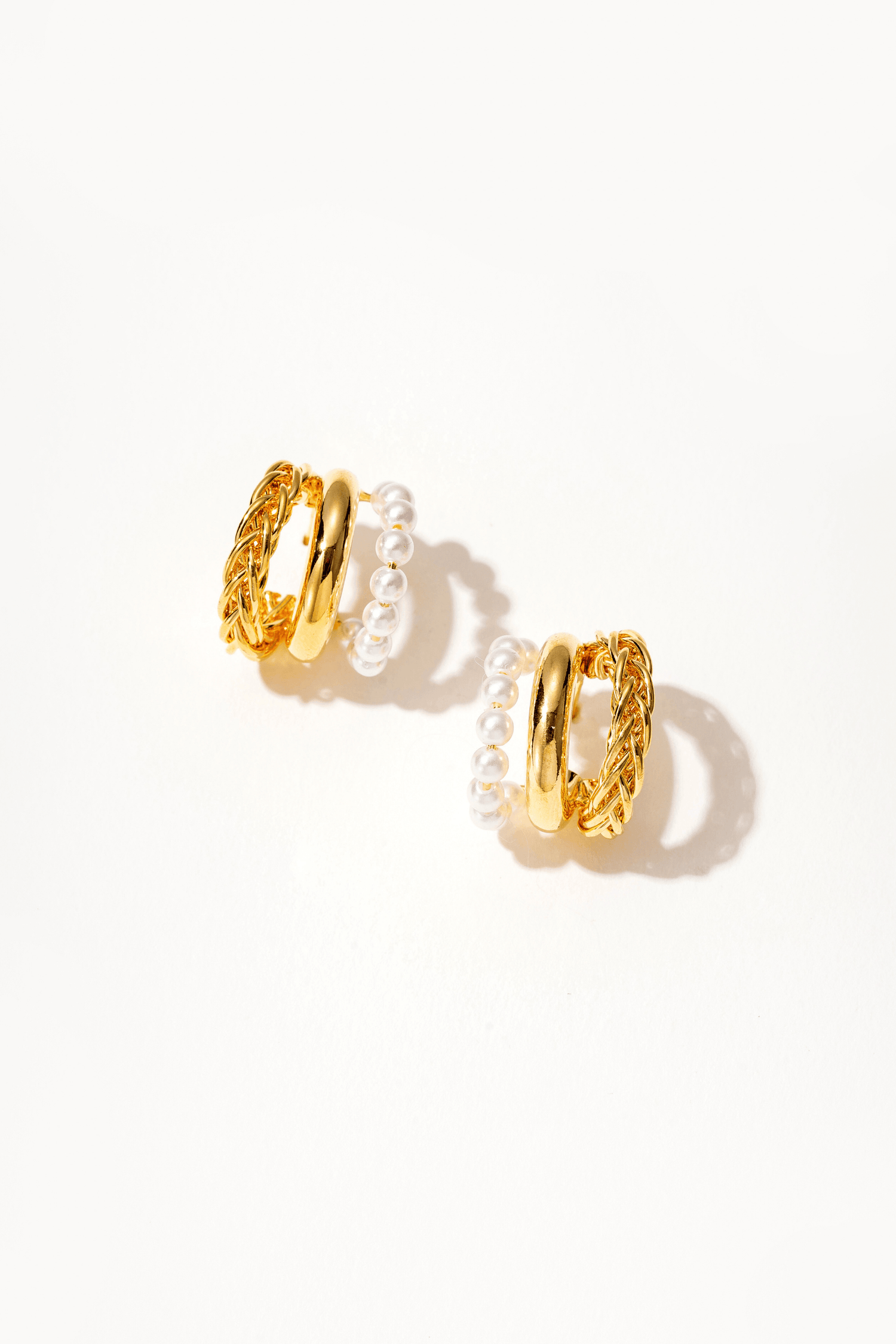 Weaving Pearl C Hoop Earrings - Artsory