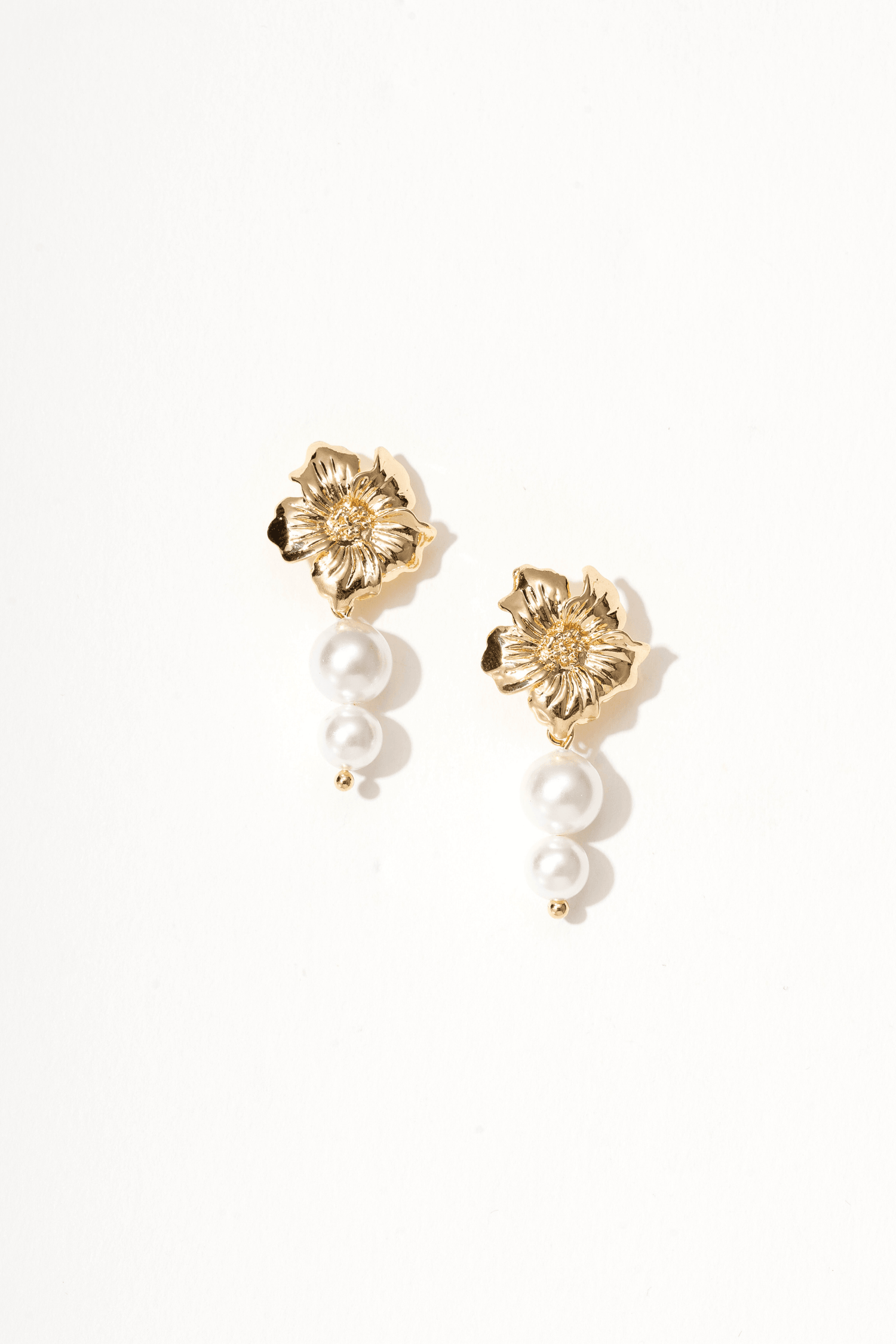 Zahra Pearl Drop Earrings - Artsory