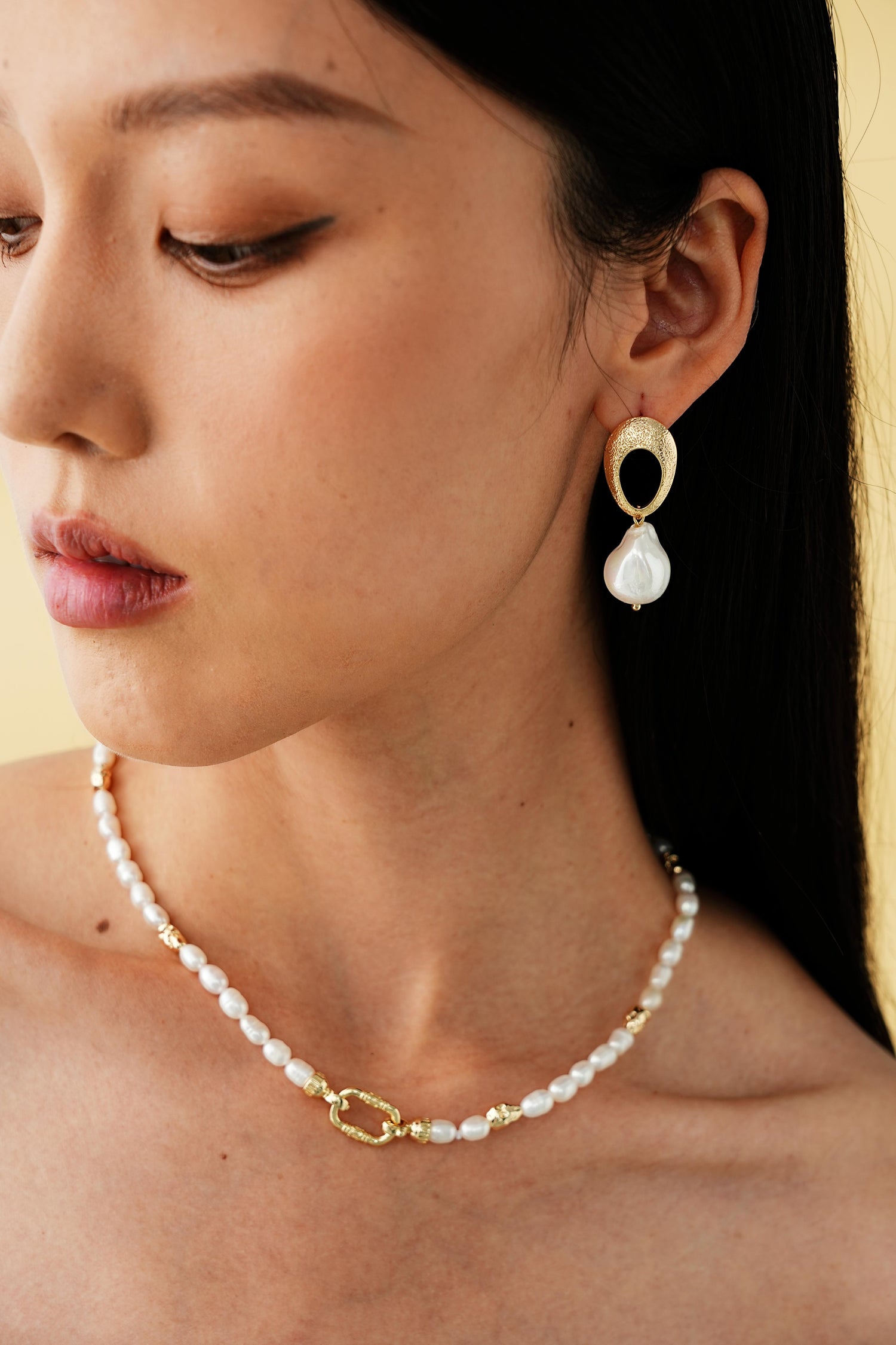 Diana Pearl Beaded Necklace