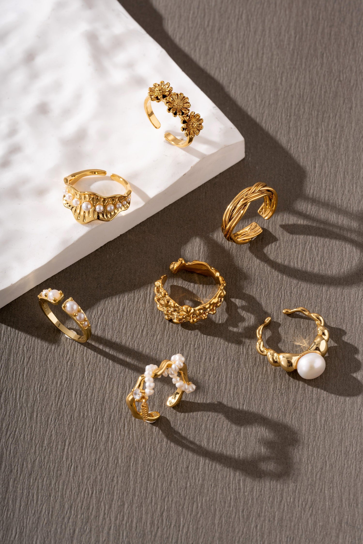 18K Monaco Pearl Adjustable Ring - Artsory