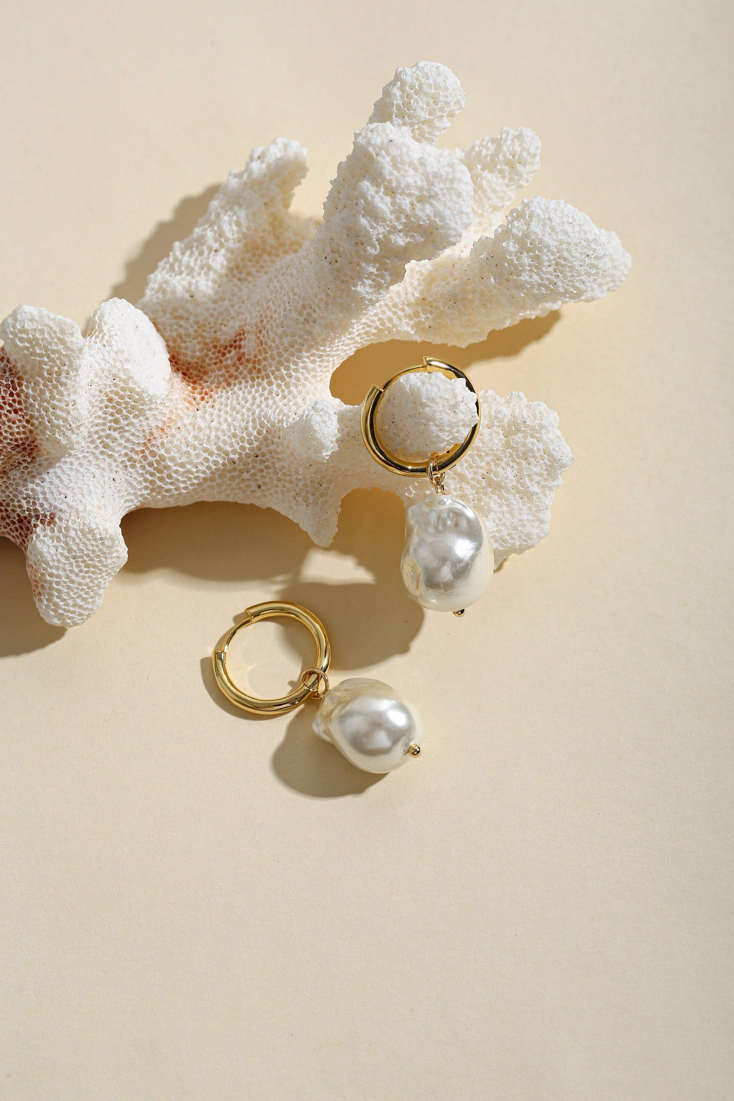 Timeless Pearl 14k Gold Drop Earrings - Artsory
