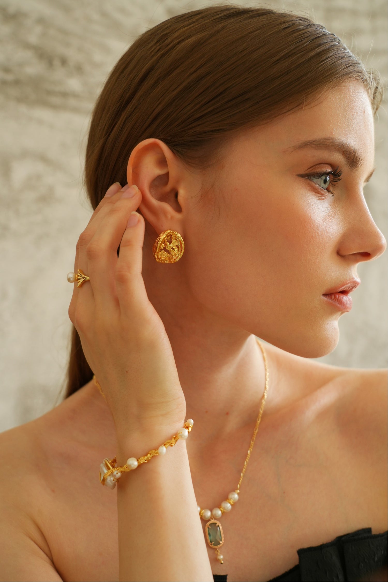 Kristen 22K Gold Stud Earrings