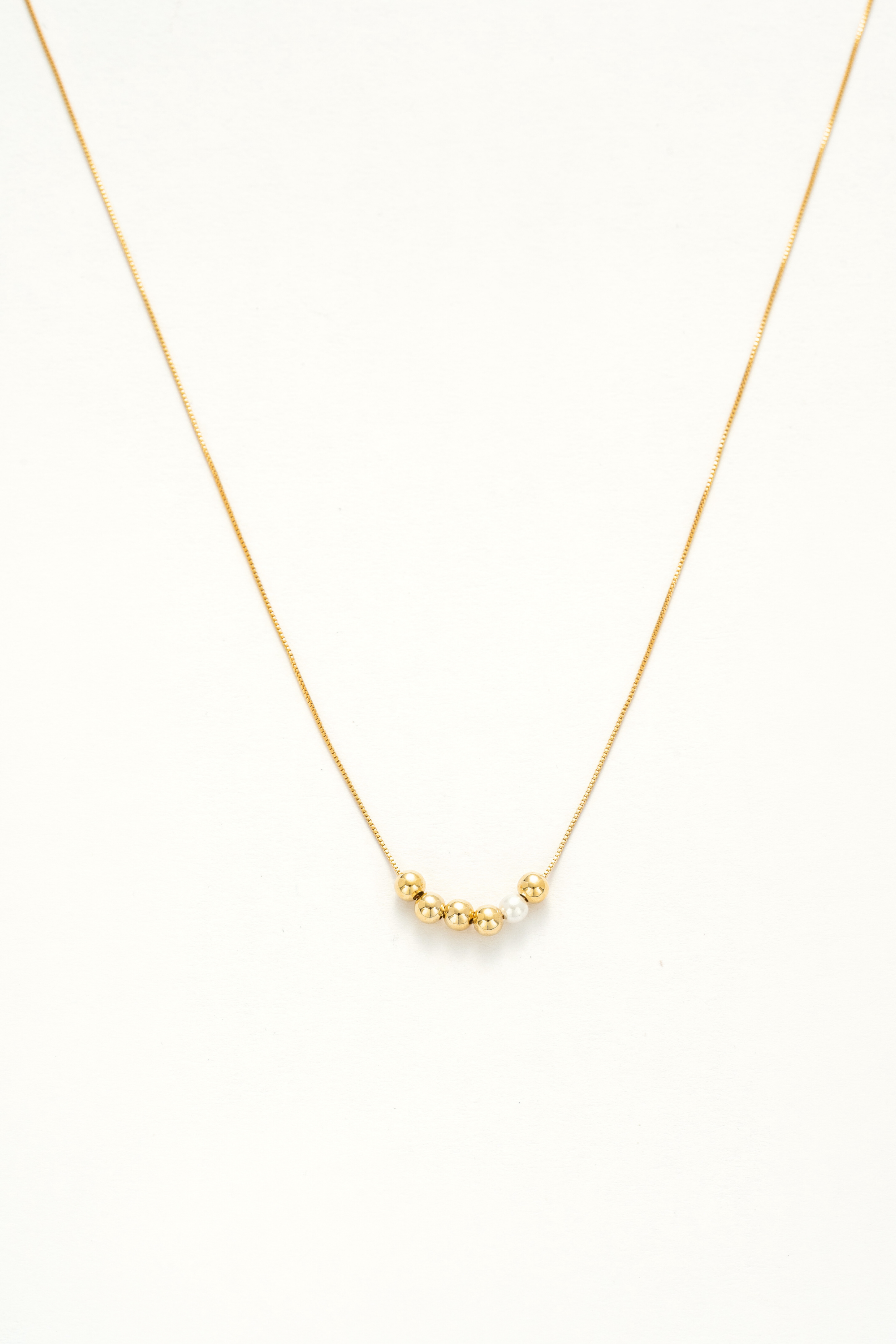 Glistening Drops Gold Necklace