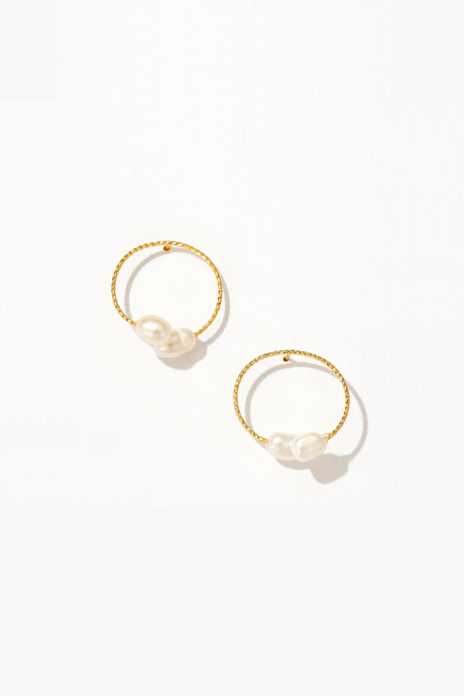Minimalist Pearl Hoop Earrings