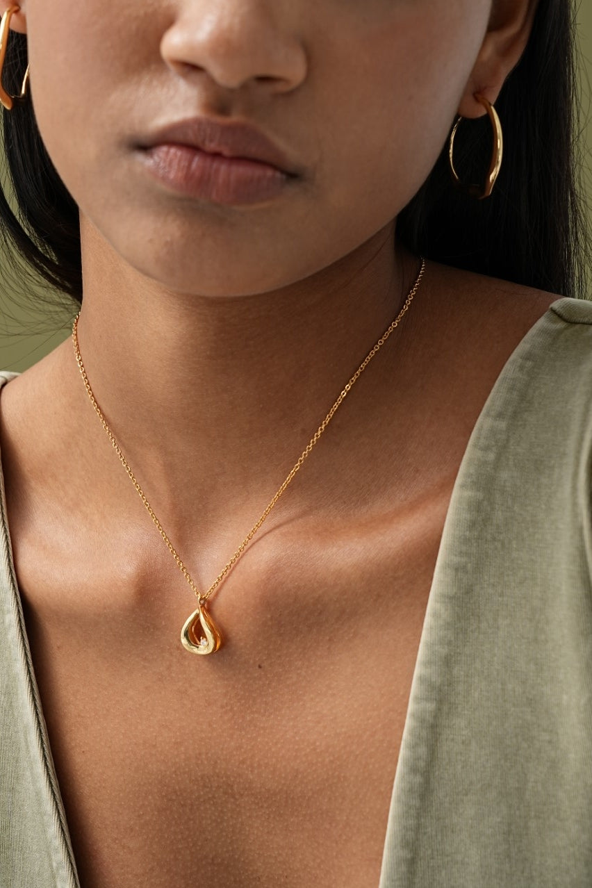 Tanith Layered Hollow Necklace