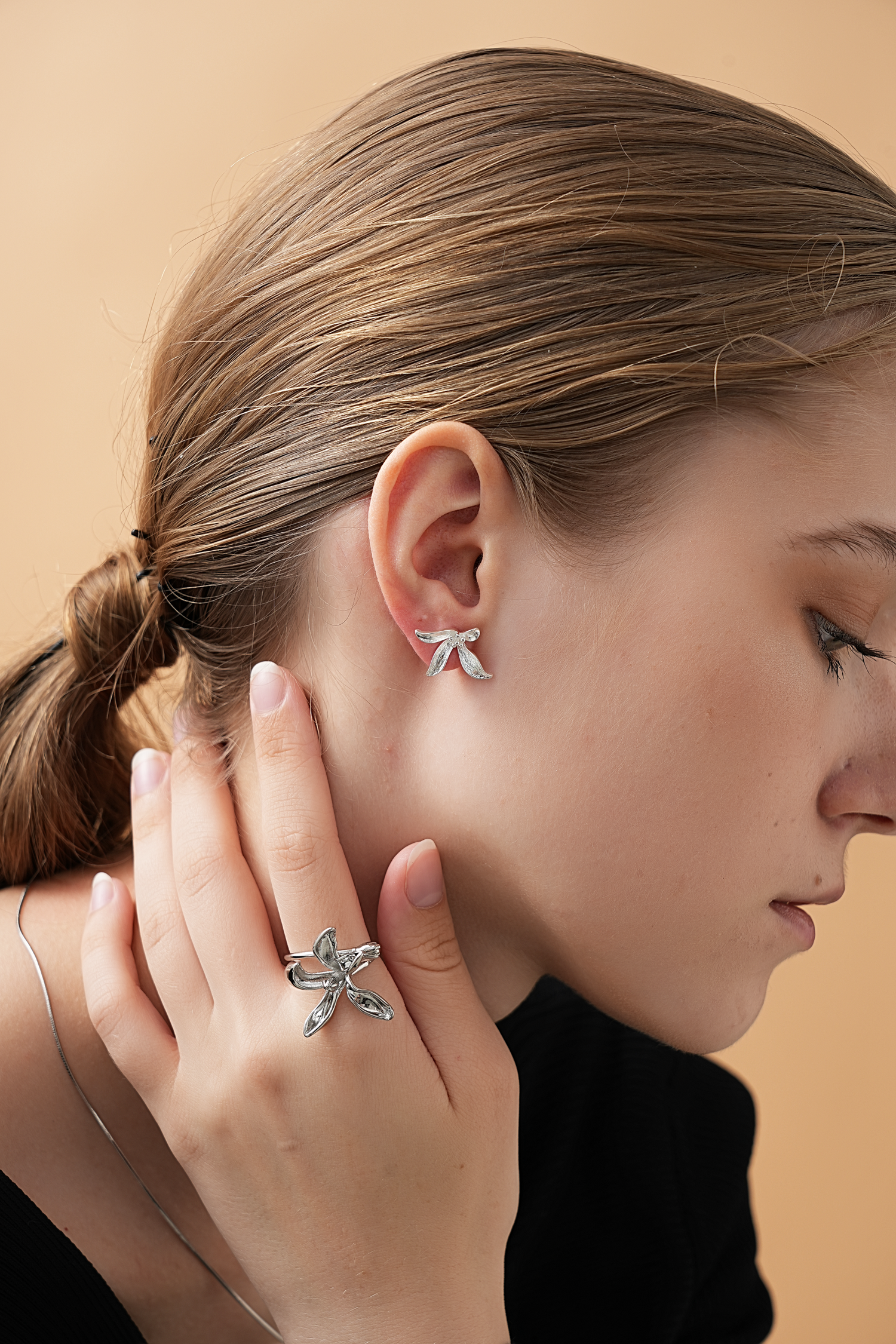 Dainty Silver Floral Stud Earrings